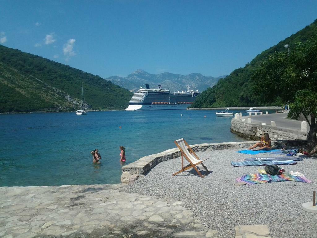 House By The Sea Villa Tivat Exterior photo